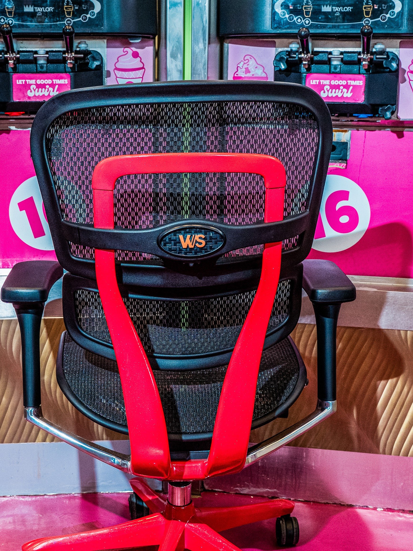 Dazzling Pink product image (5)