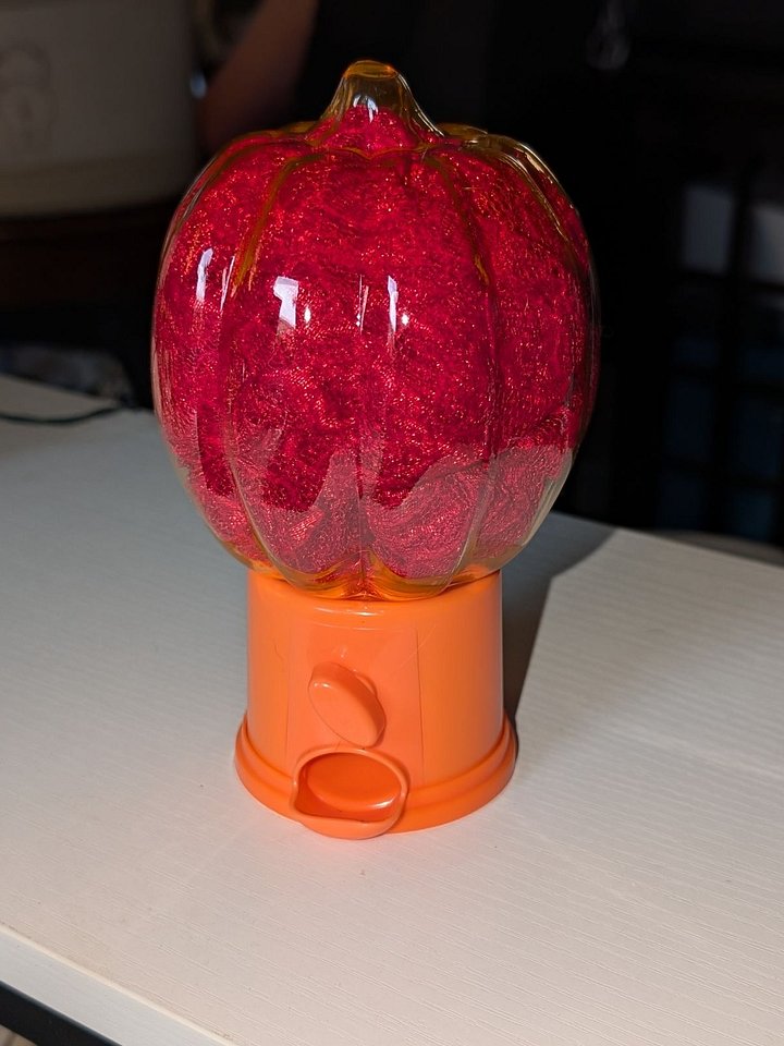 Mystery Bubble Gum Machine! product image (1)