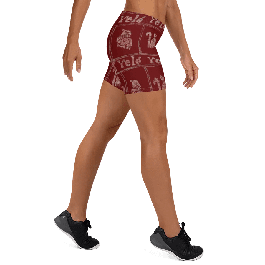 Red and White Royalty Print Shorts product image (9)