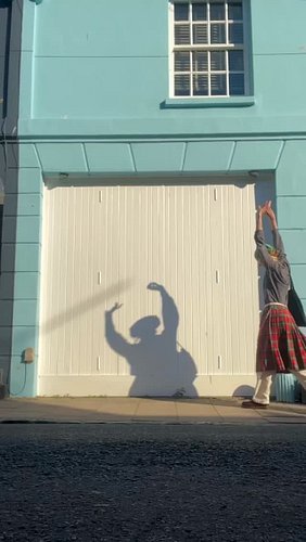 Remember Yellow? ⭐️🏳️‍🌈 It was my second track ever released, back in 2020, recorded without a band and very little resources...