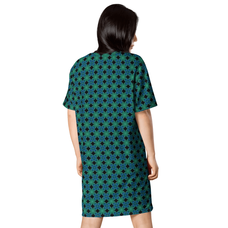 Abstract Lattice T Shirt Dress product image (5)