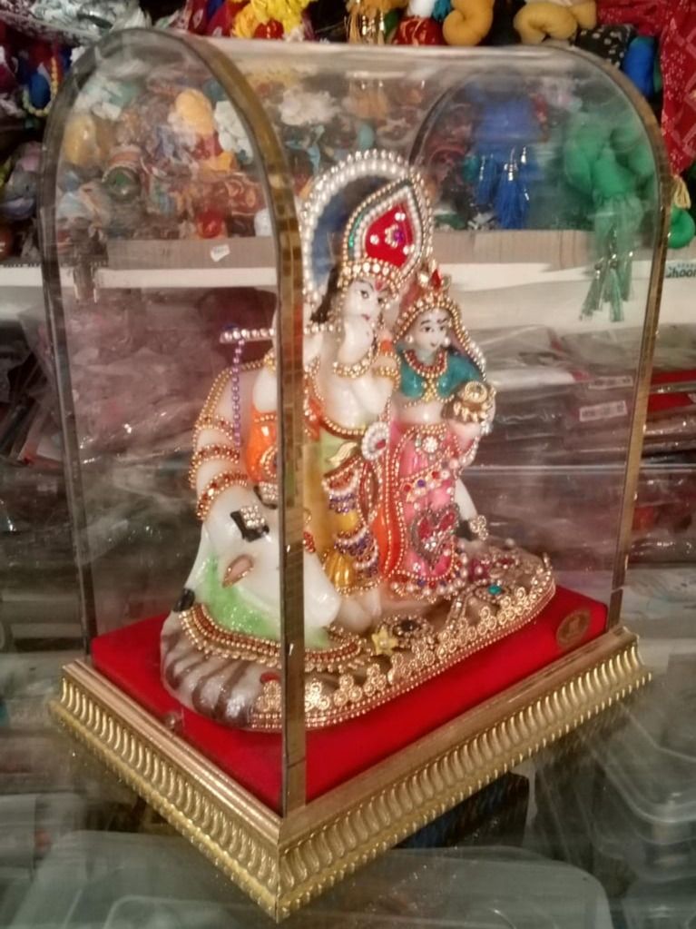 RADHA KRISHNA IDOL product image (4)