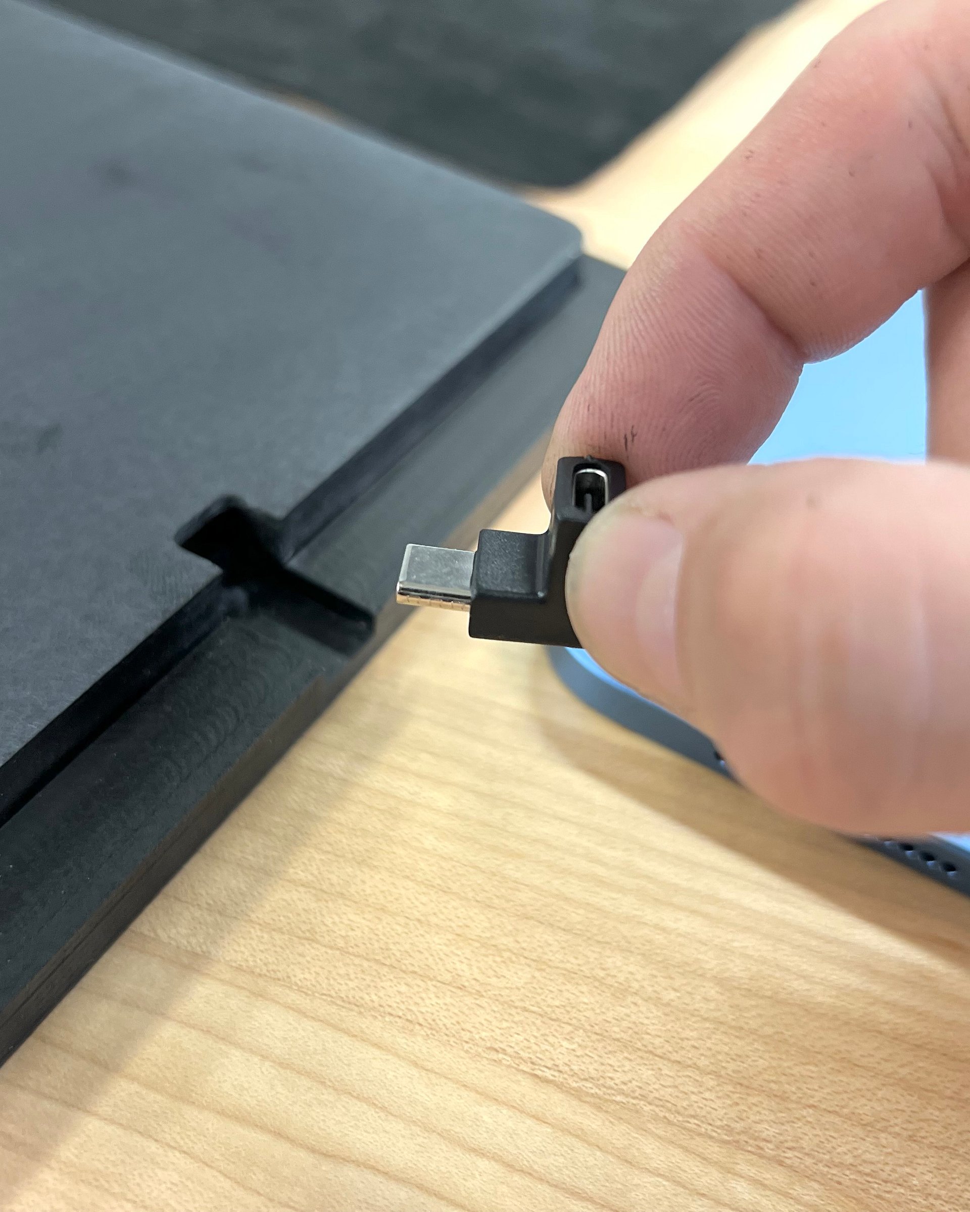 iPad, Gen 10 and 11 - SIDE SLIDER Dash Kit product image (8)