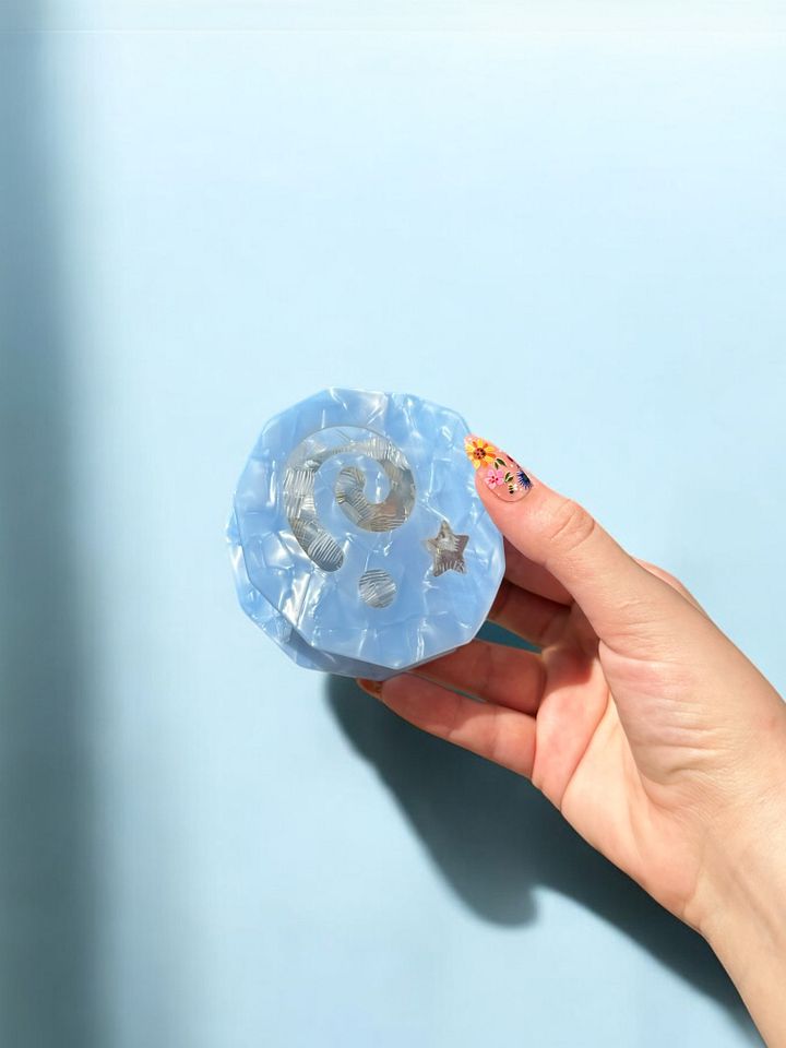 AC Fossil Hair Claw product image (1)