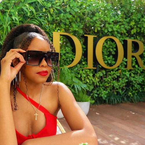 If you adore her, Dior her ❤️😘