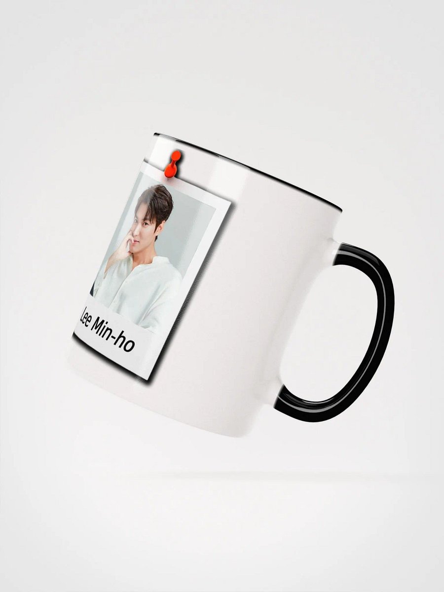 Taza Crush Lee Min-ho: La Mirada que Derrite hasta el Café product image (2)
