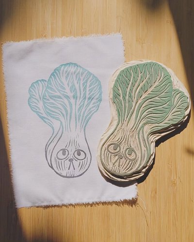 carved up a new veggie guy! it's baby bok choy 🥬

also i have some markets coming up! i'll be at the moon palace courtyard fr...