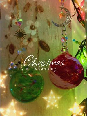 #christmas #handmade #holidays #suncatcher #handcrafted 