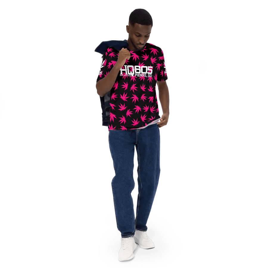 HempQuarters Pink Marijuana Leaf Shirt product image (6)