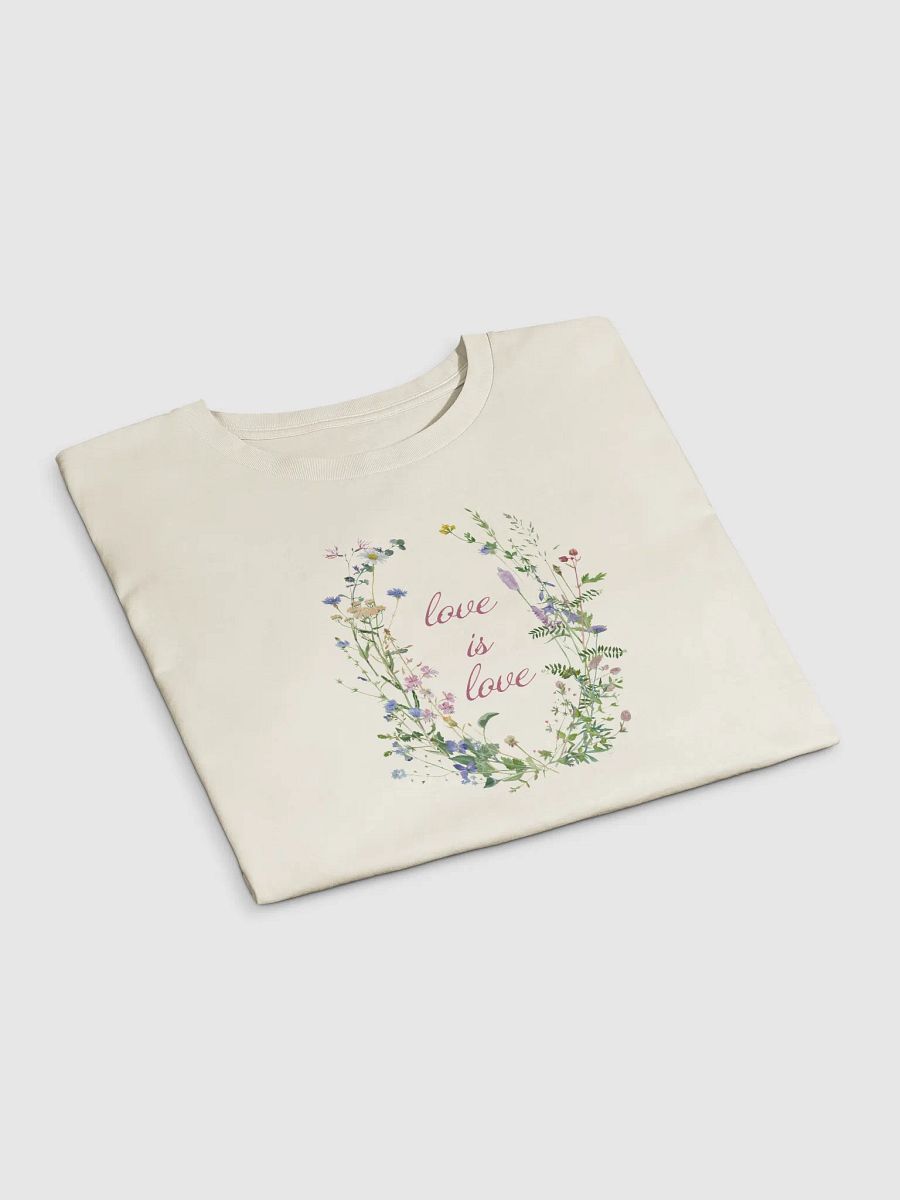 Love is Love - Cropped Tee product image (9)