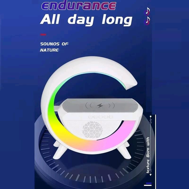 Loa bluetooth kèm đế sạc nhanh không dây có đèn led RBG product image (2)