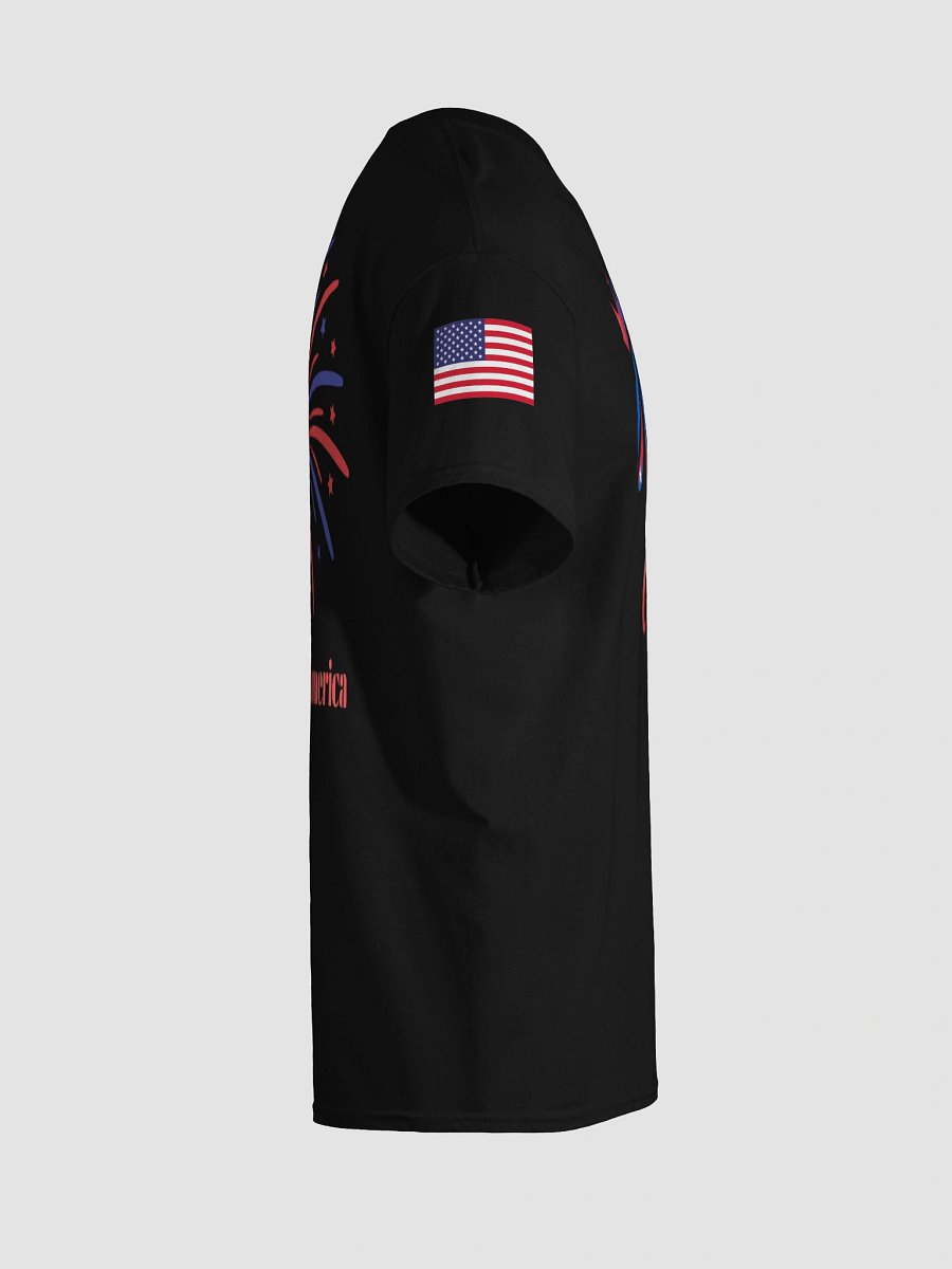Crowned in Freedom: God Bless America Tee product image (44)