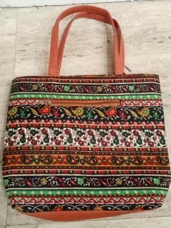 Womens Hand Bag product image (1)