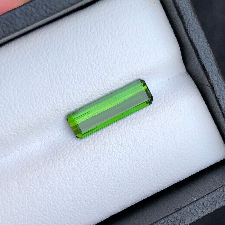 EMERALD CUT CHROME COLOR TOURMALINE FOR WIRE WRAPPING GEMSTONE FOR GIFT,1.95 CRT product image (2)