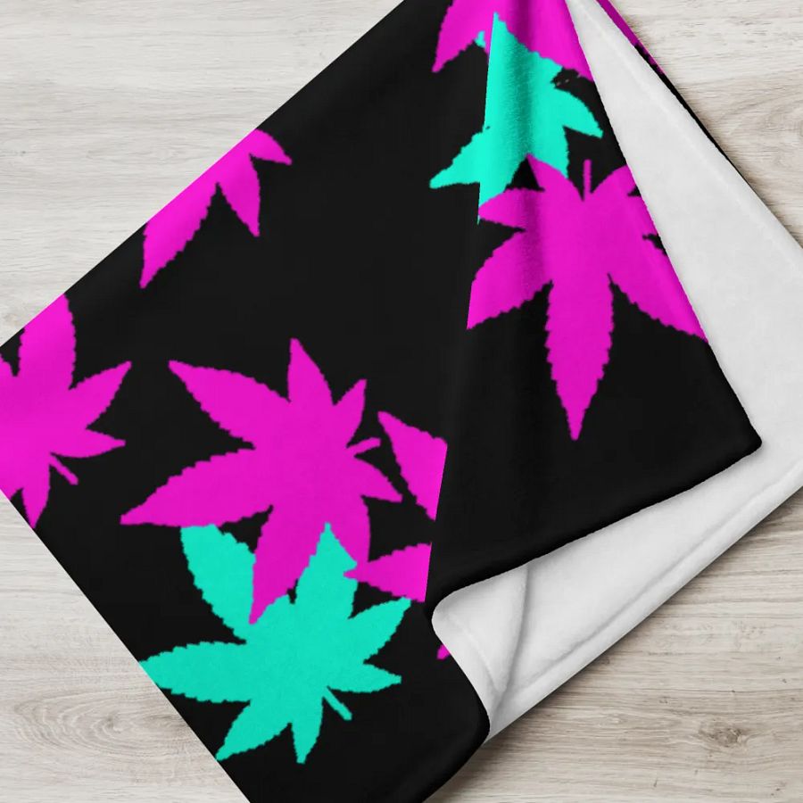 Blanket Neon Leaf product image (5)