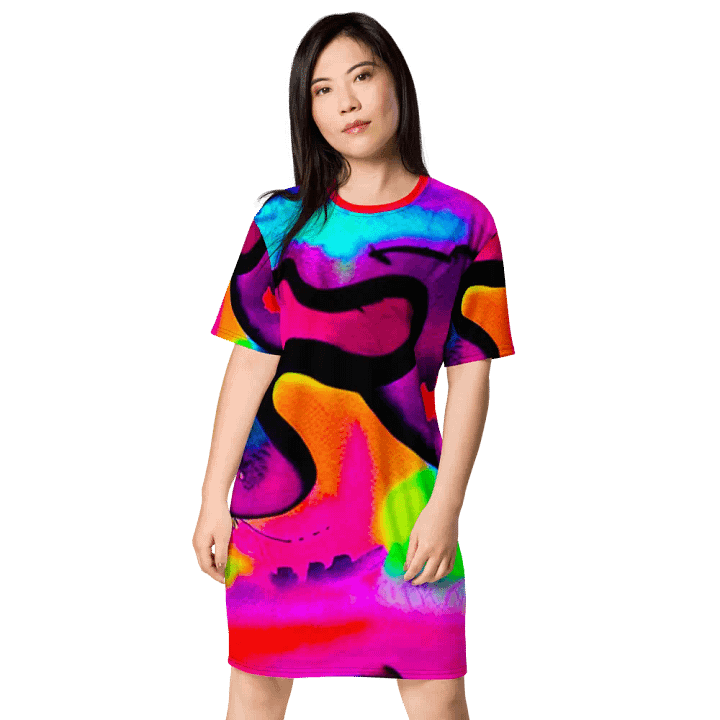 WILD WOW • T-SHIRT DRESS product image (1)