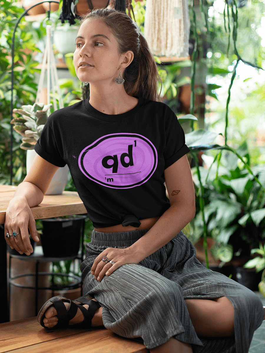 Omnibio Lab Oval Qualitative Data Matters QD1/1M Footnote T-Shirt (Front Design) product image (1)