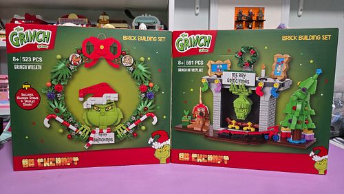 Look what I have to build for Grinchmas 👀💚