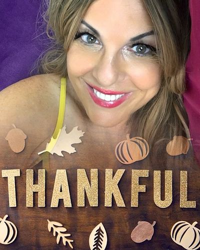 🌟 Happy Thanksgiving, my beautiful souls! 🌟 
Today, I’m beyond thankful for YOU—your love, support, and all the joy you bring...