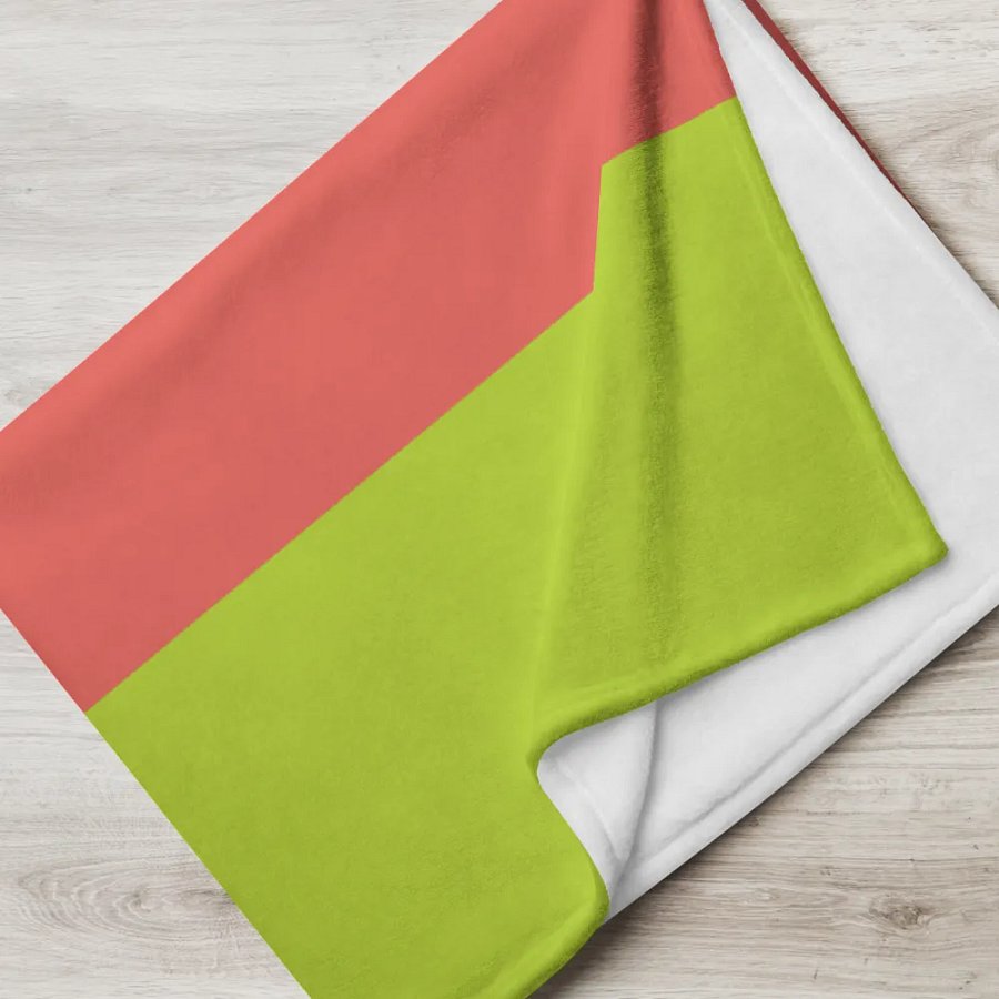 Red & Green Granny Blanket (SMALL) product image (5)