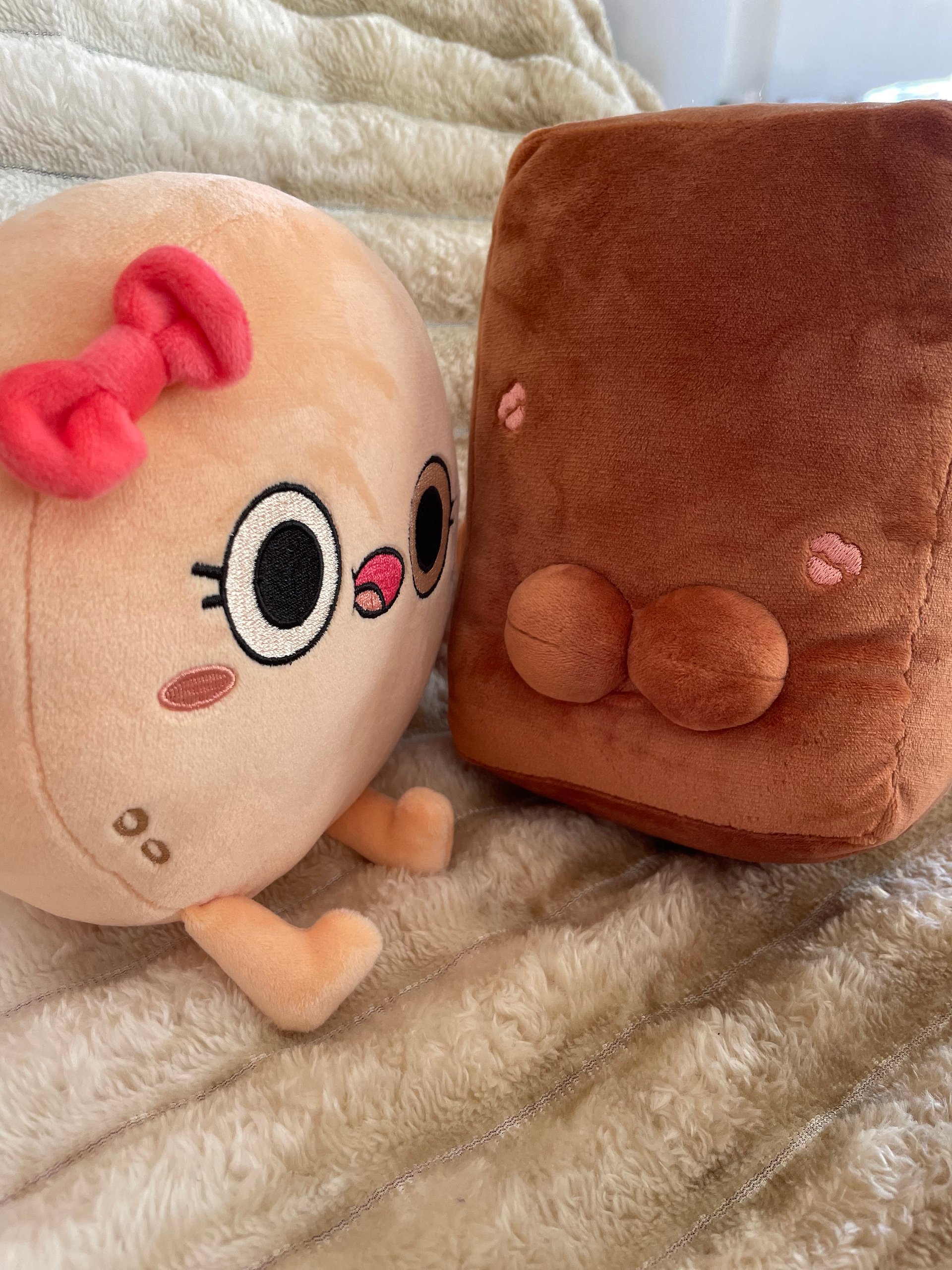 Pancake Plushie- Preorders will open December 5th product image (6)