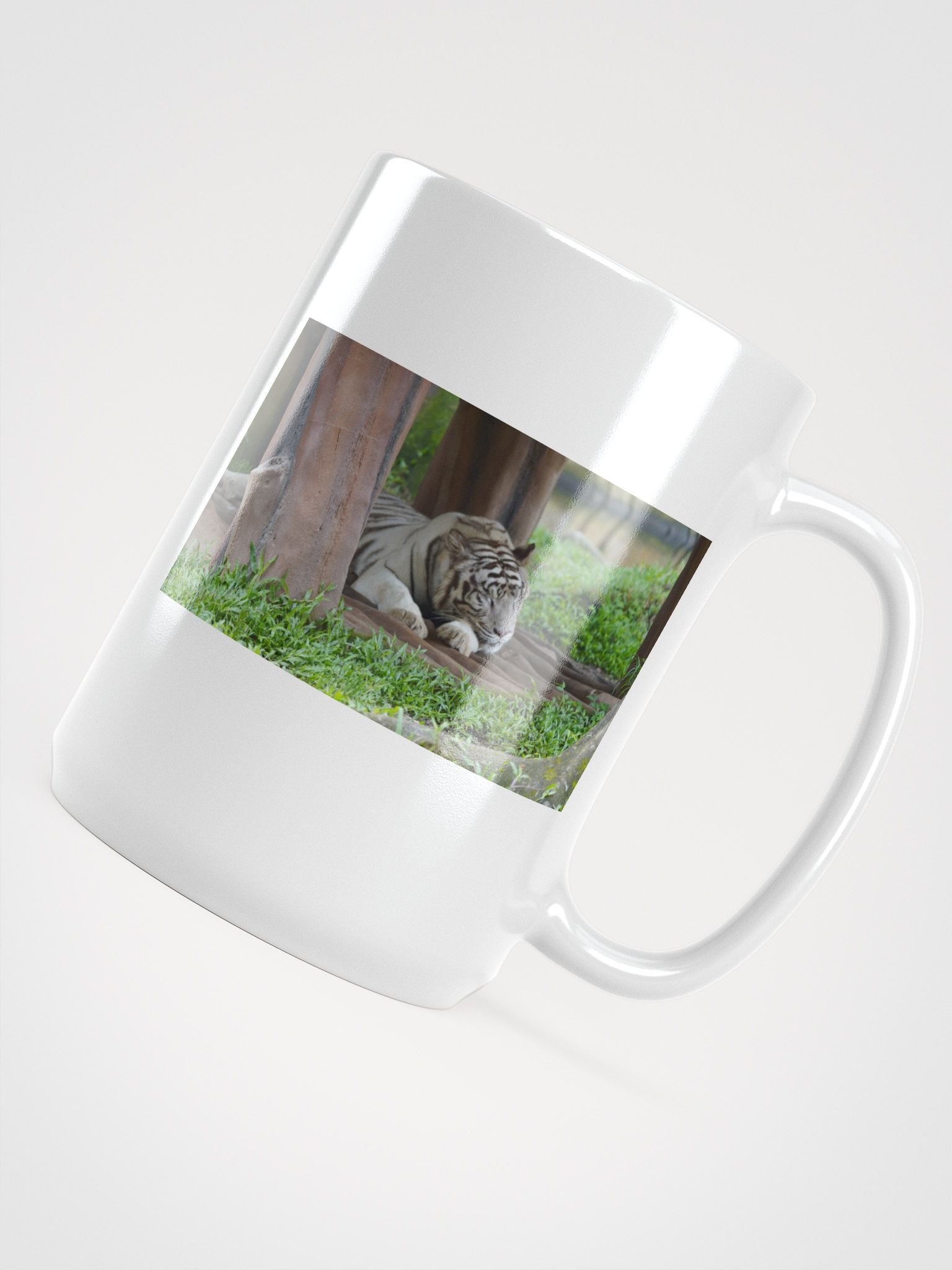Dreaming Tiger Glossy Mug product image (4)