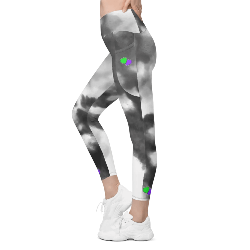 Lonely Hearts Crossover Leggings with Pockets product image (11)