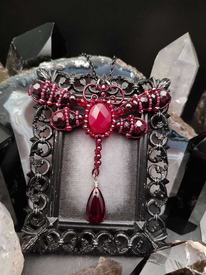 Dragonfly - Blood Garnet Mass product image (1)