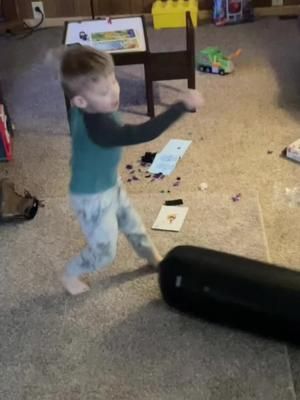 Get over the messy house, we’re fighting ninjas. #CapCut #fyp #rocky 