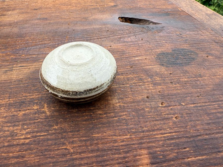 🎎 Ceramic Incense Powder Holder with Swirl Lid – Japan Antique Roadshow product image (4)
