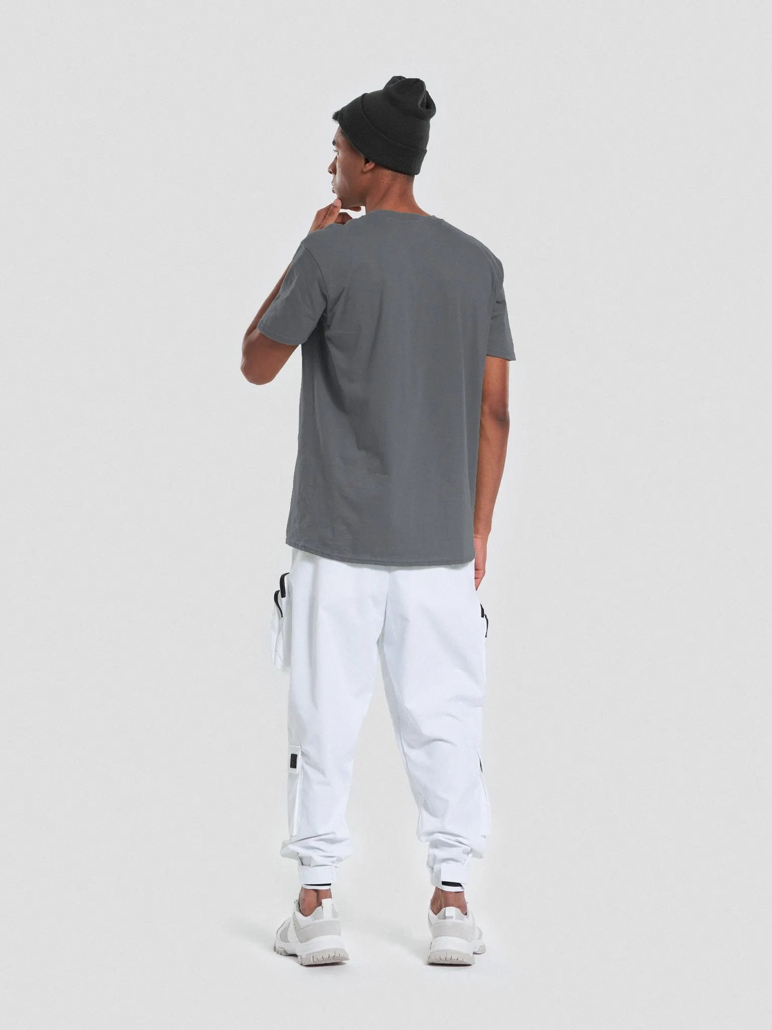 Garriford Crest T-Shirt product image (9)