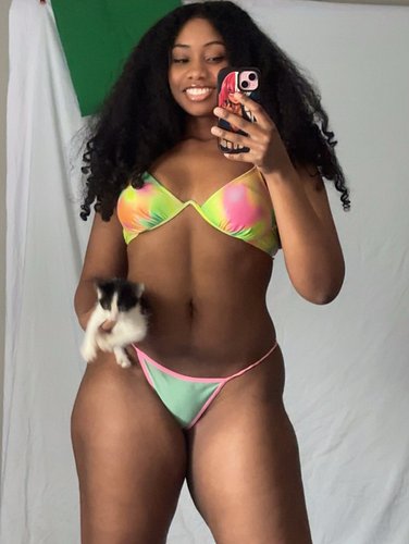 kitty

.
.
.
.
.
.
.
#naturalhair #modeling #blackwomen #modelsofinstagram #cosplaygirl #geek #animelover #bikini