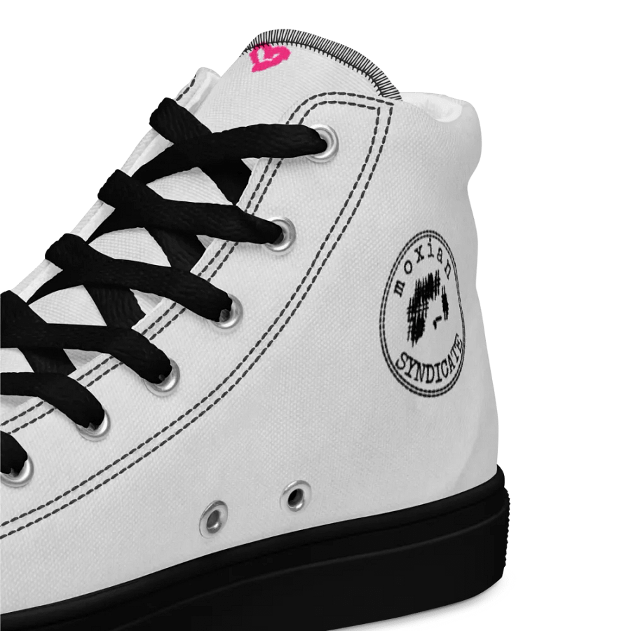 kicks #1: royalty product image (10)