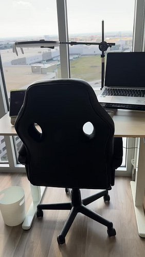 A short video of the creation process of Golden Autumn Light, designed for the special autumn edition of @golden.coil Wishing...