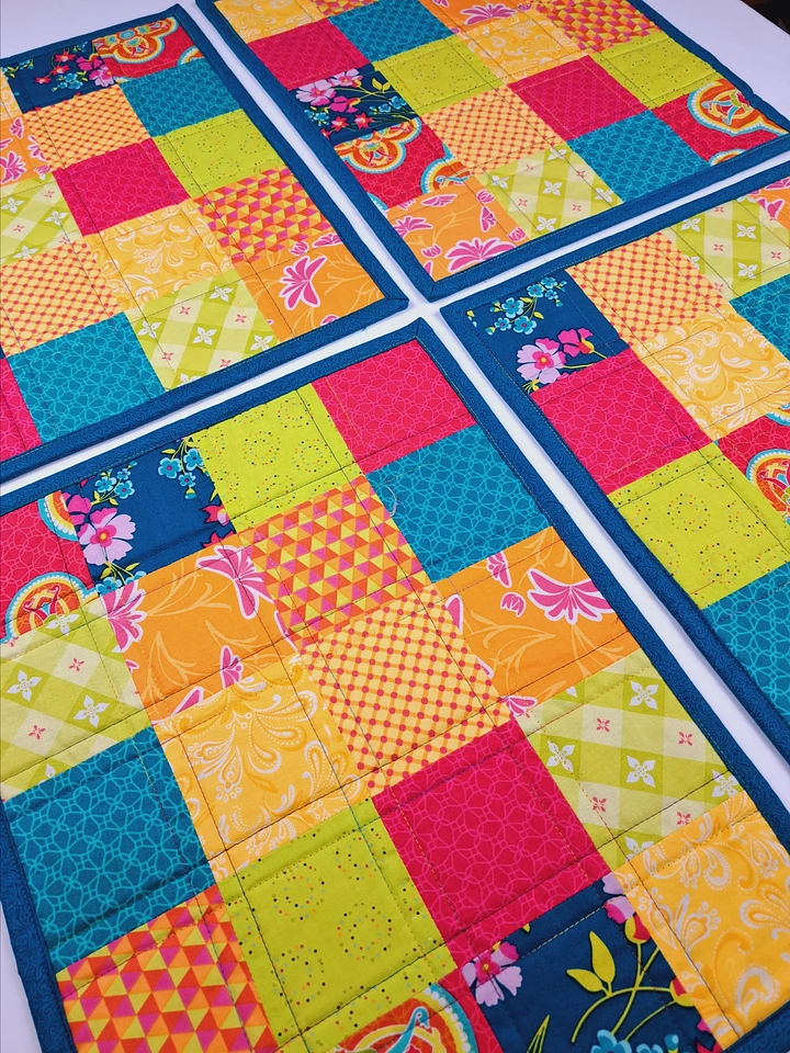 Colours of Summer Quilted Placemats product image (1)