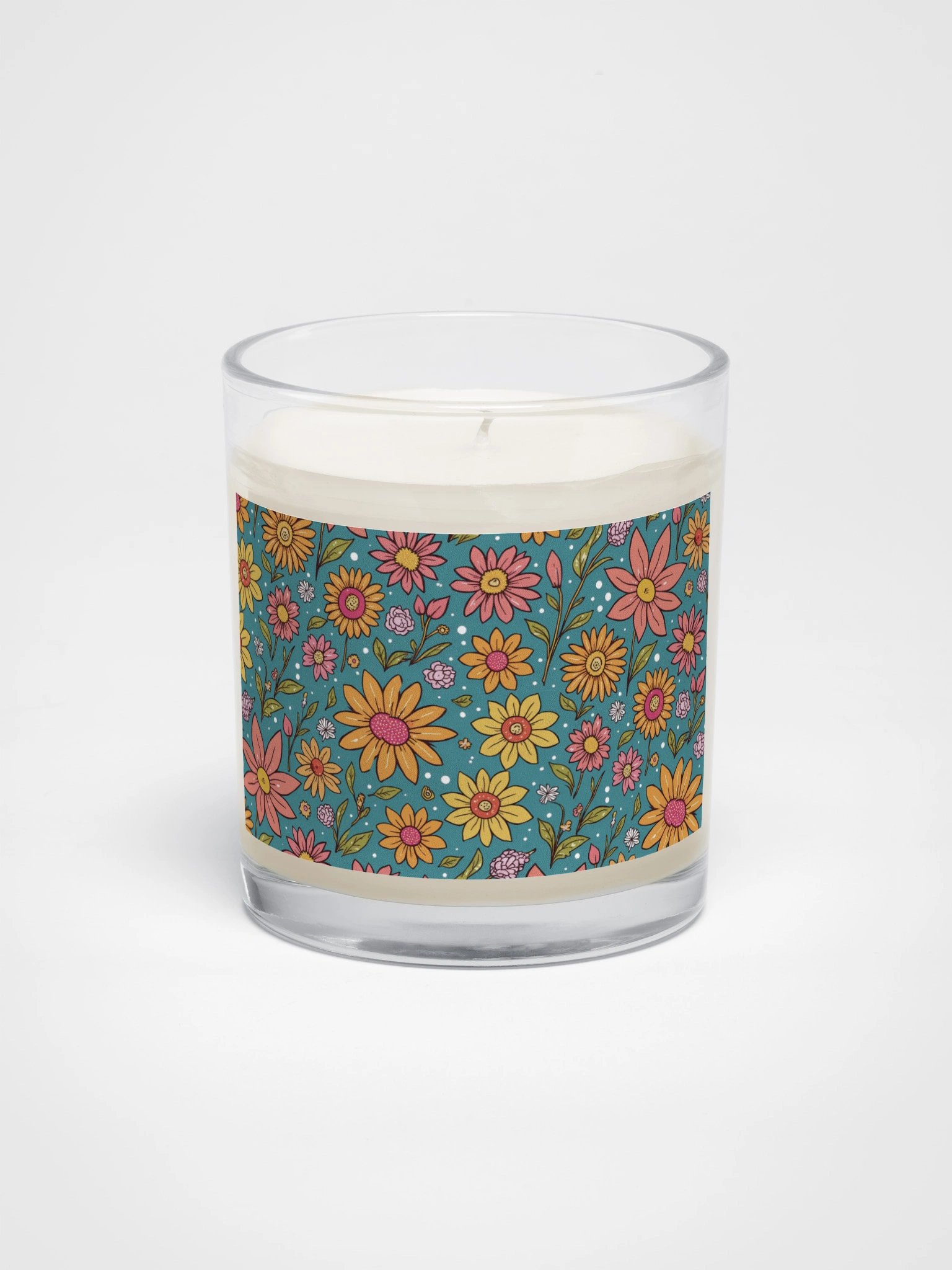 Flower Power Daisy Soy Candle With Retro Wildflower Design product image (1)