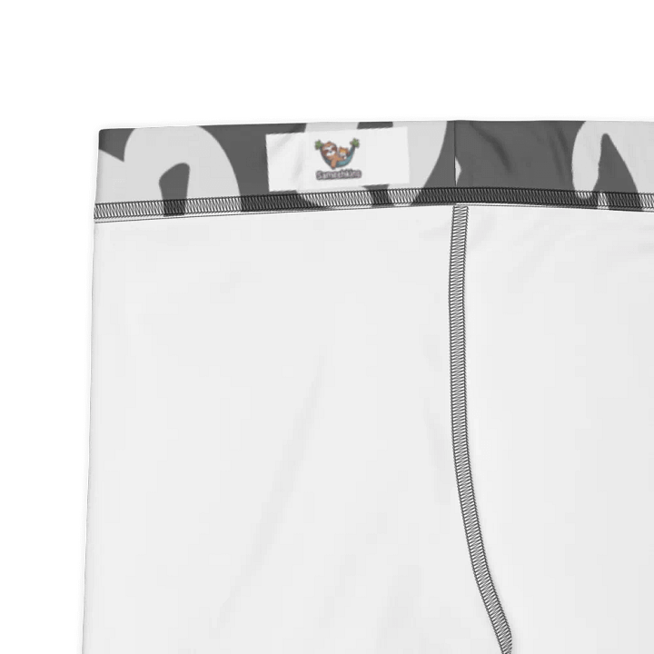 Grey Wilderness Camo Capri Leggings product image (2)
