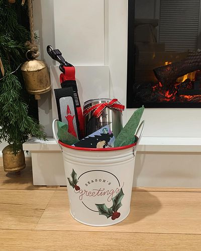 Huge shout out to @adam_hagerman for providing each handler with this amazing gift package. His generosity and support of the...