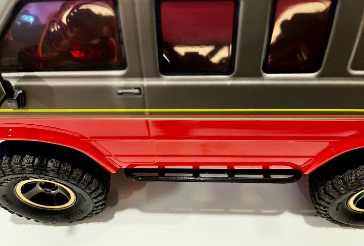 HobbyPlus Rock Van Slider/Side Step product image (1)