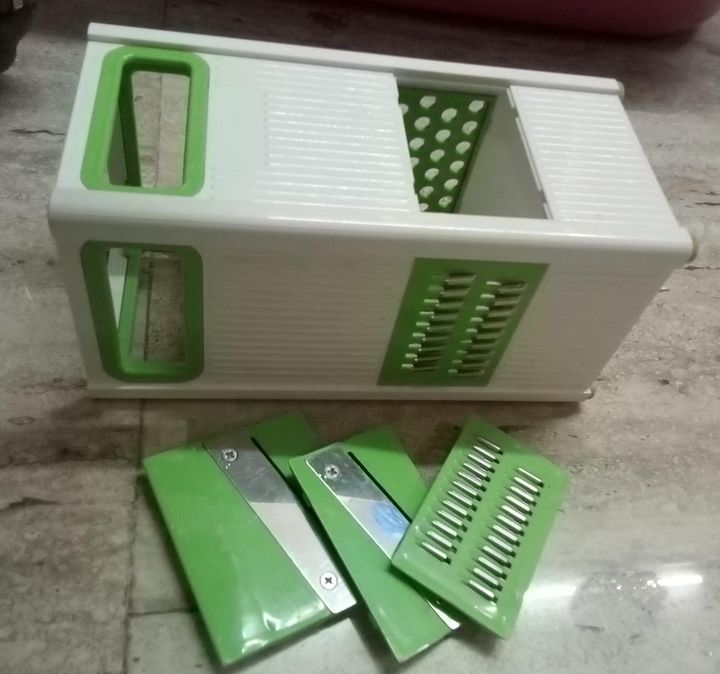 SLICES AND GRATER product image (1)