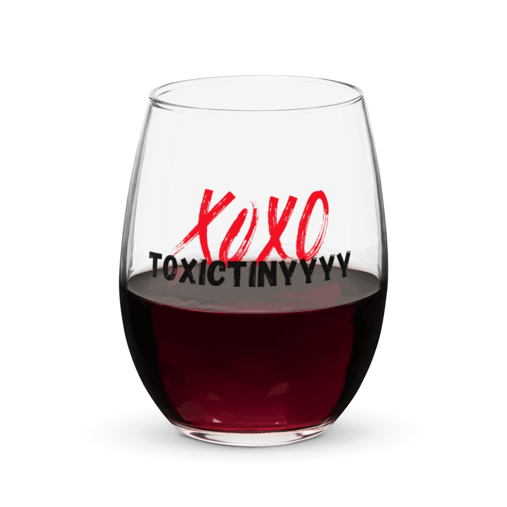 Toxic Kiss - Wine Glass product image (2)