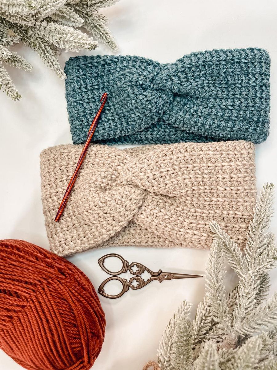 Crochet Knit-Look Twisted Earwarmer Headband Pattern product image (3)