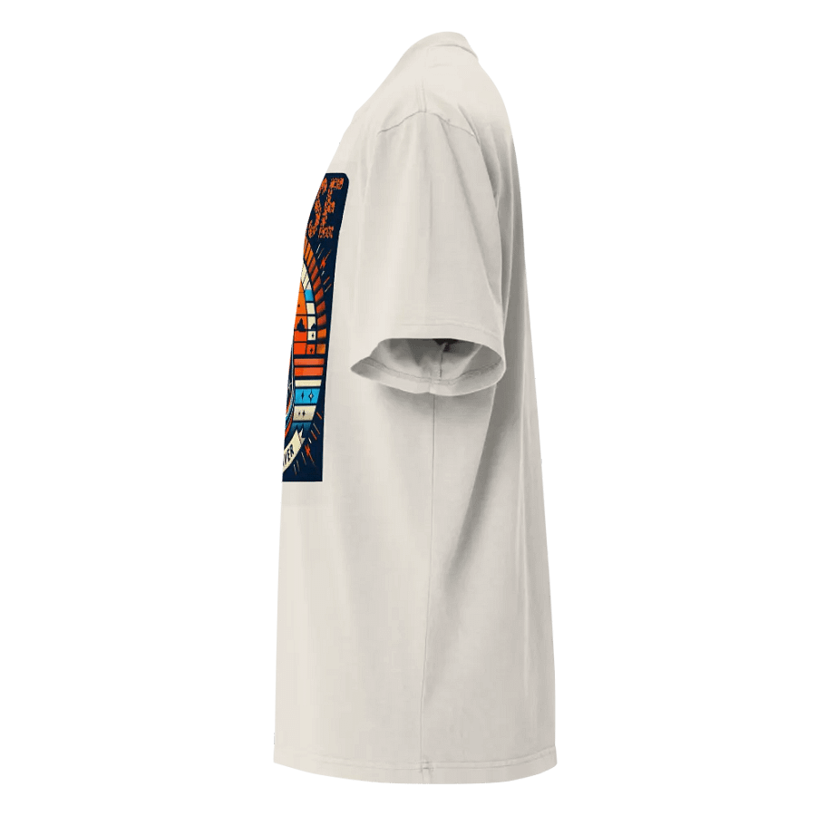 Heart Saver Retro Nurse Oversized Tee product image (11)