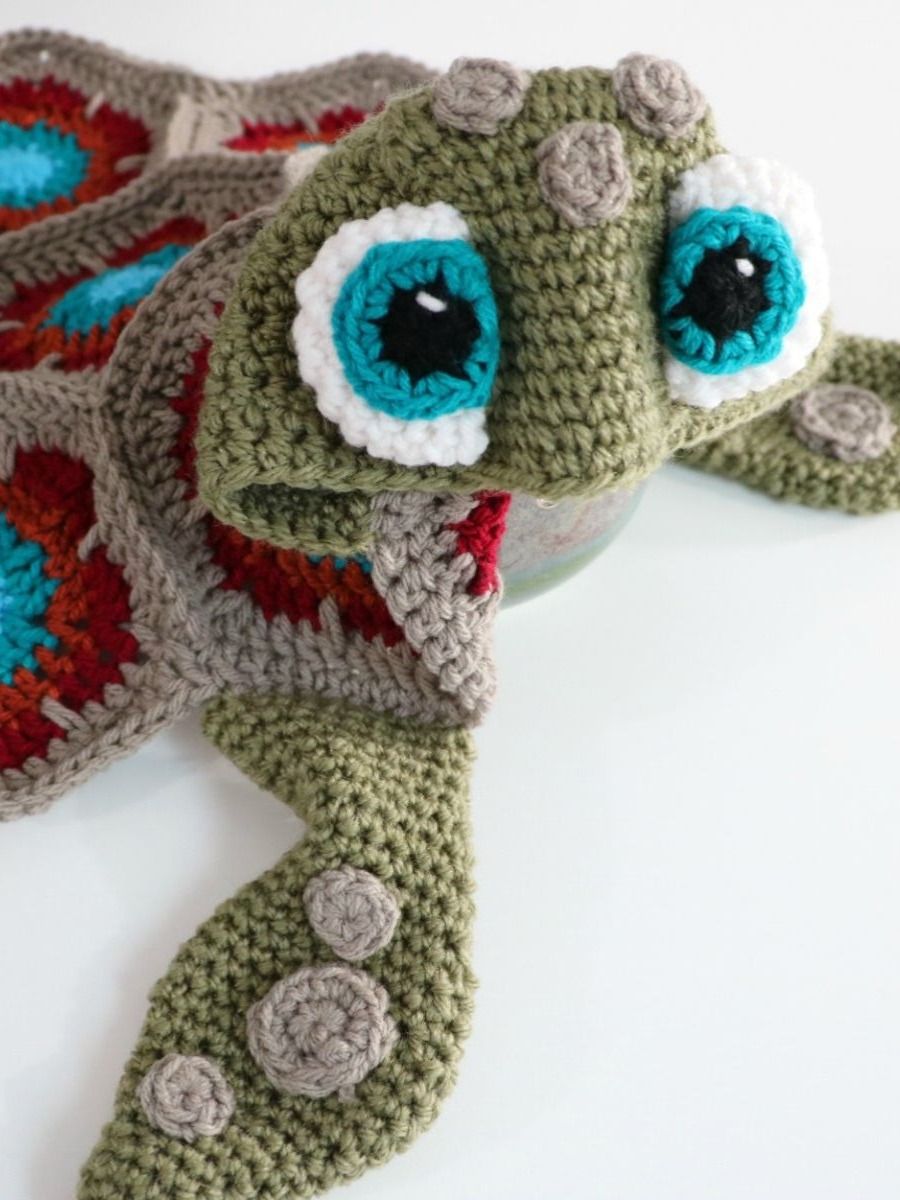 Hooded Sea Turtle Blanket Crochet Pattern product image (3)