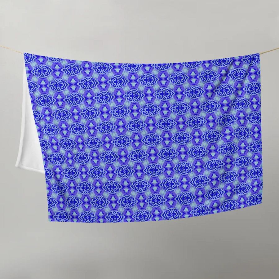 Elegant Blue & Purple Seamless Patterned Throw Blanket product image (9)