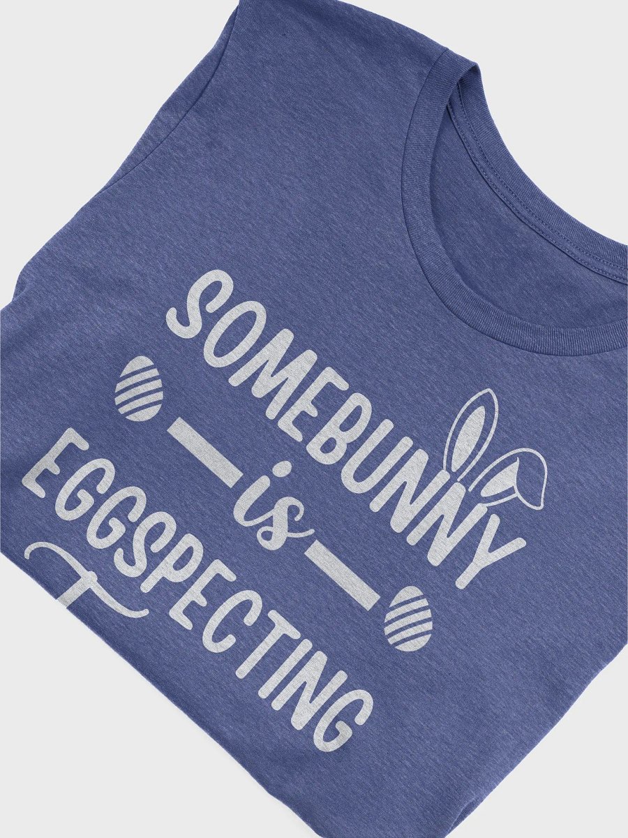 Somebunny Is Eggspecting Twins Easter Pregnancy Reveal Unisex T-Shirt product image (61)