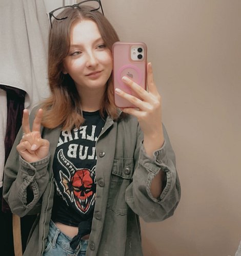 Happy Thursday.💕

🏷️ 

#sheplaysgames #girlstream #gamingbabe #twitchgamer #gamerchick #gamestream #femalegamer #ladygamer #s...