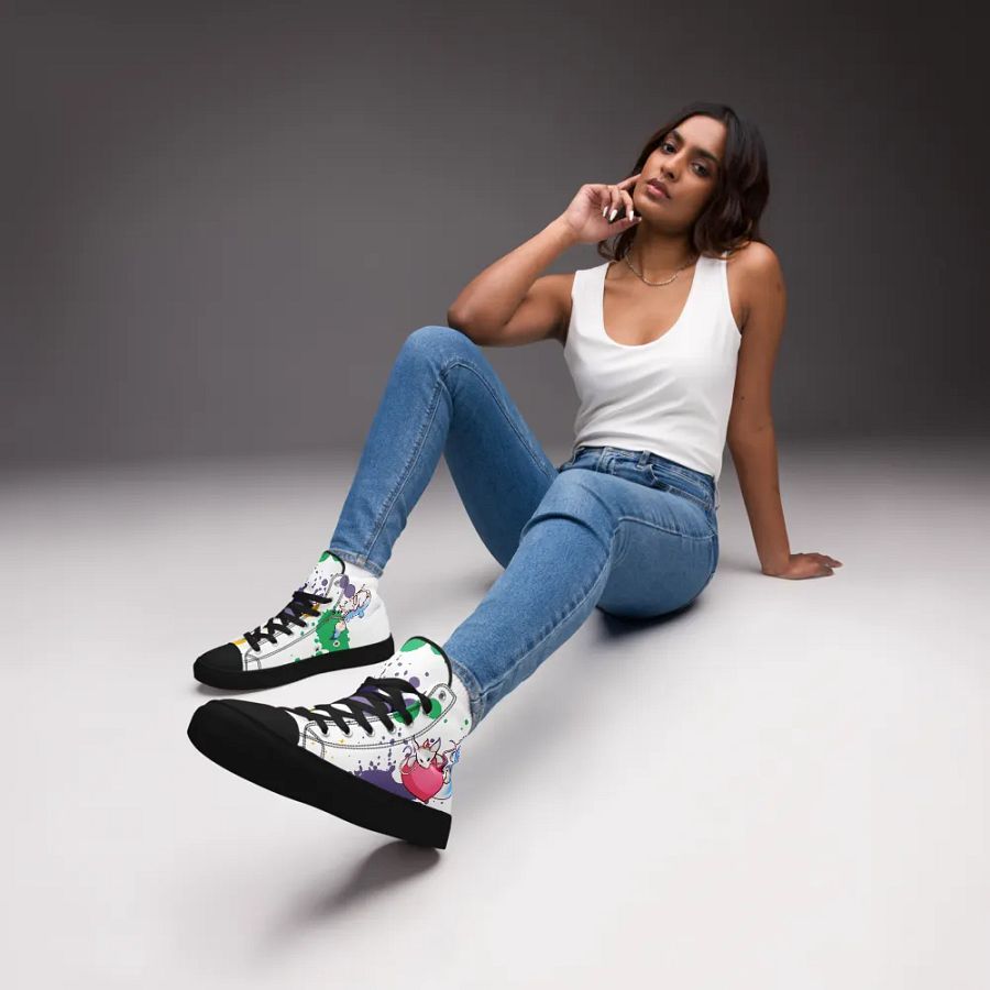 Moth Feminine Kicks product image (9)