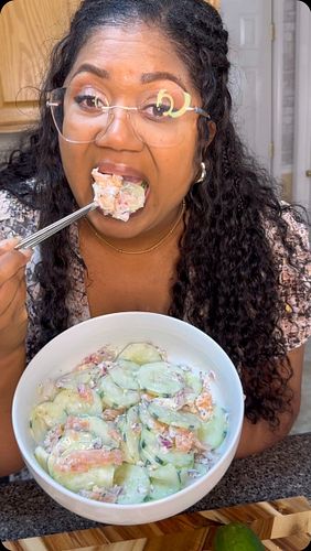 Viral cucumber salad - I had to try it! #logancucumbersalad #cucumbersalad #cucumber🥒 #saladrecipes #healtyish 
#sogood😋 
Don...