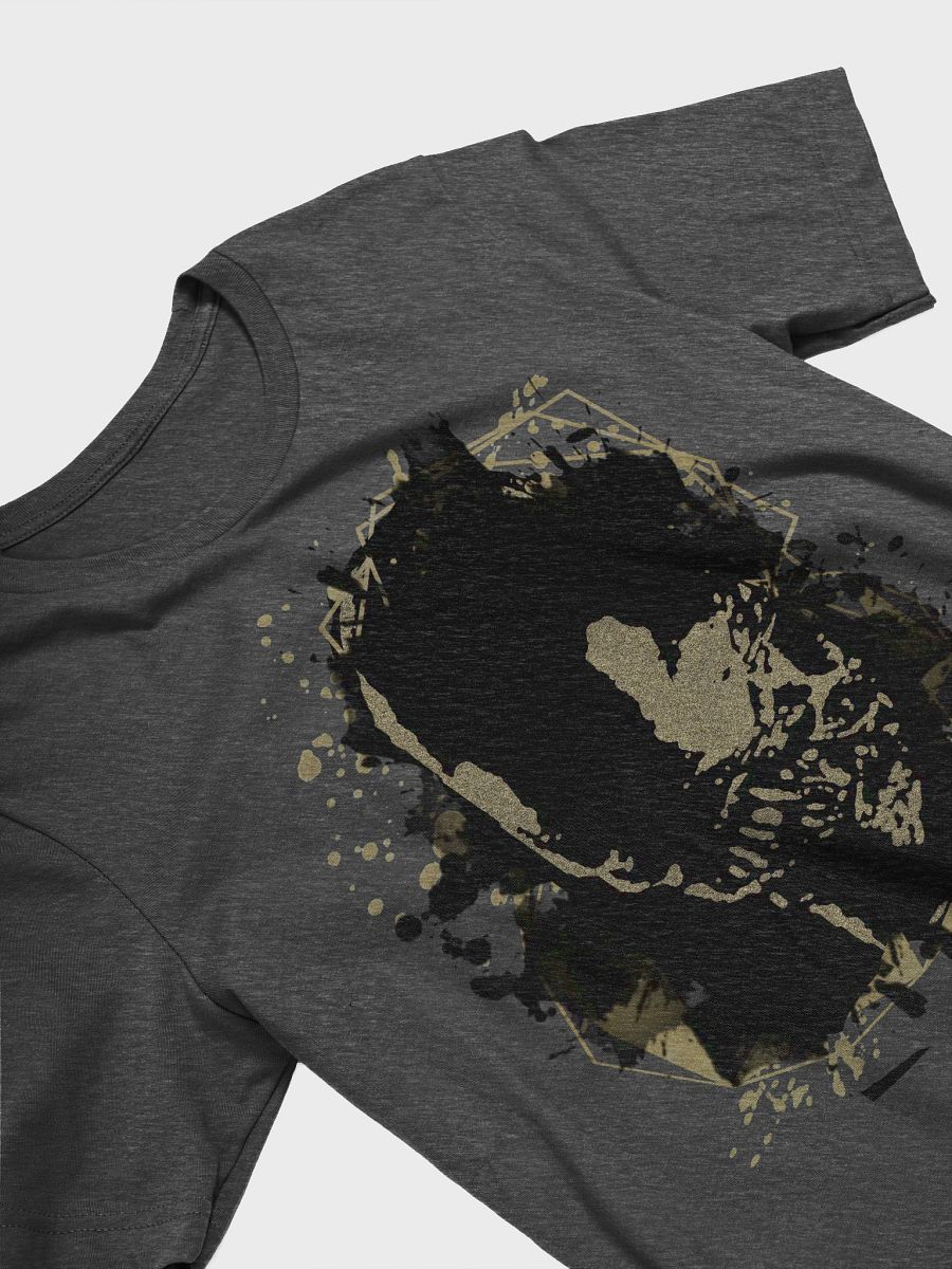 Alien Xenomorph T-Shirt. Black and gold sand art. product image (2)